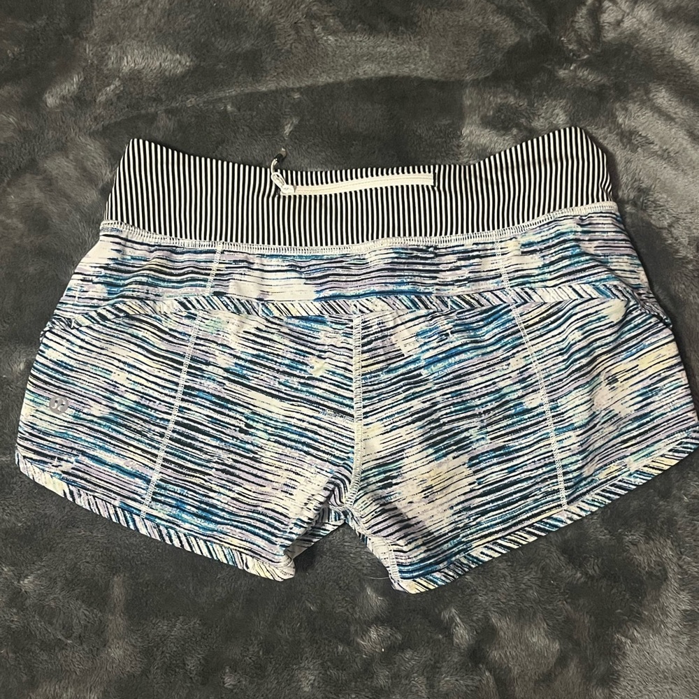 Lululemon Speed Up Shorts!!
